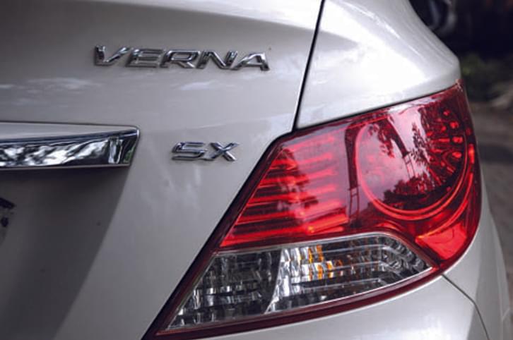 2011 Hyundai Verna CRDi Auto 2011 Hyundai Verna CRDi Auto